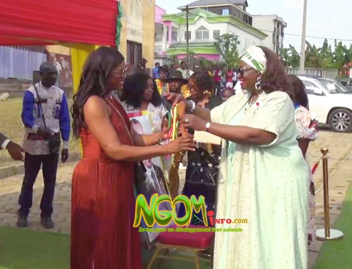 Douala: Banga Bakoko la délivrance pour 57 acquéreurs de logements sociaux